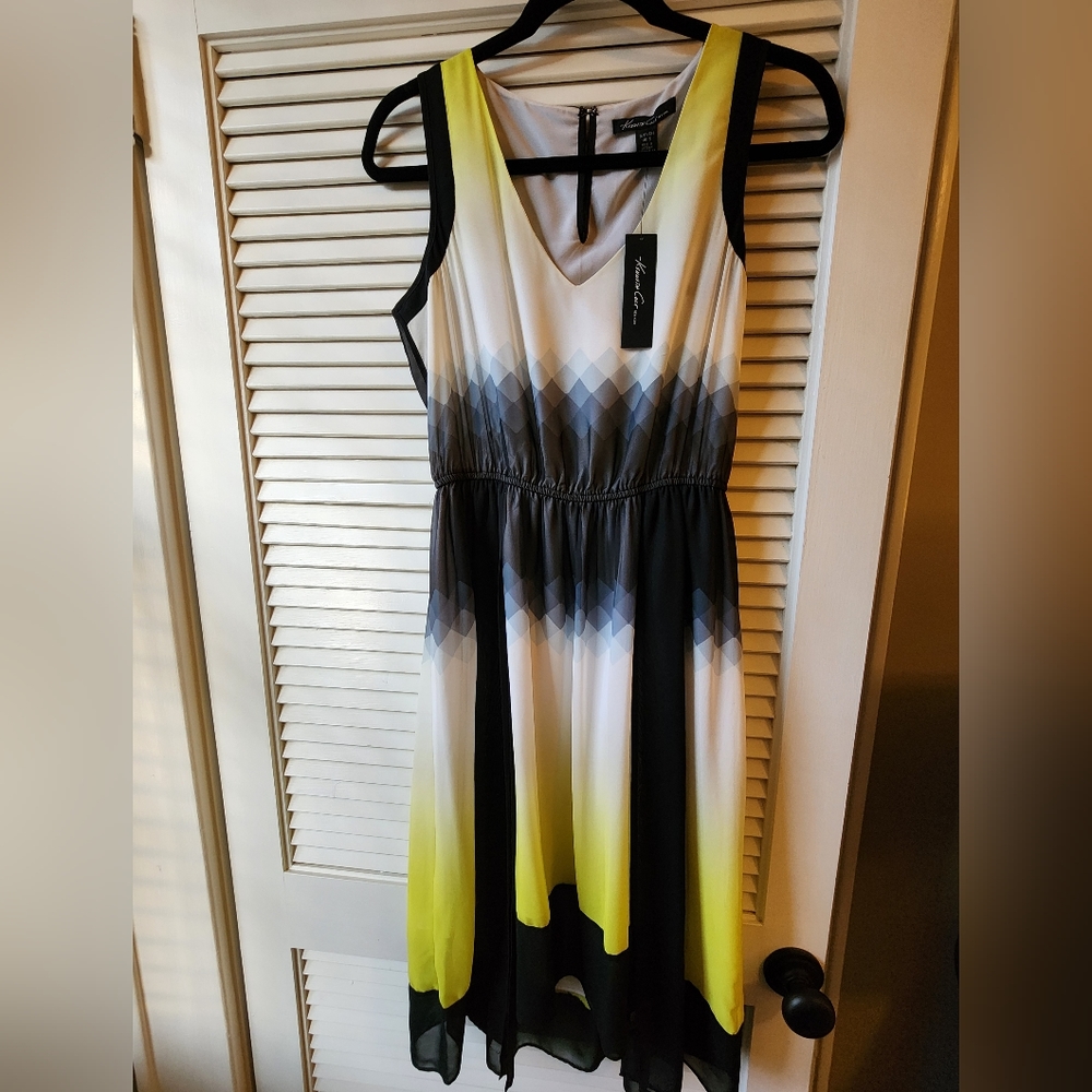 🌟HP🌟NWT Kenneth Cole New York Aria Dress in Sz Small